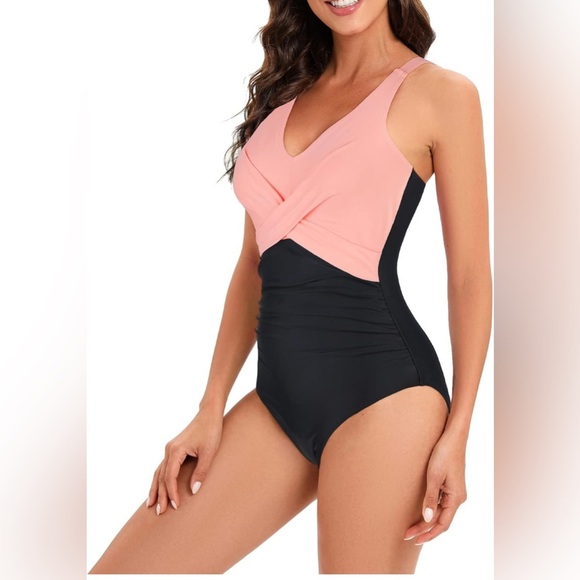 Elegant Peach & Black 
Full coverage
Tummy Control 
2025 summer season
2XL Women - Picture 5 of 6